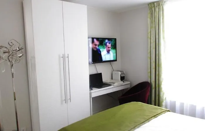 Hotel Eurogroup Champ De Mars 3*